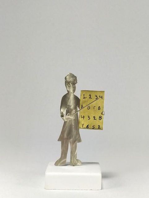 Micro sculpture 